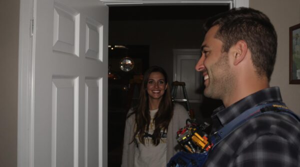 He Just Came To Fix Her Lights, What Happened Next Shocked Her!